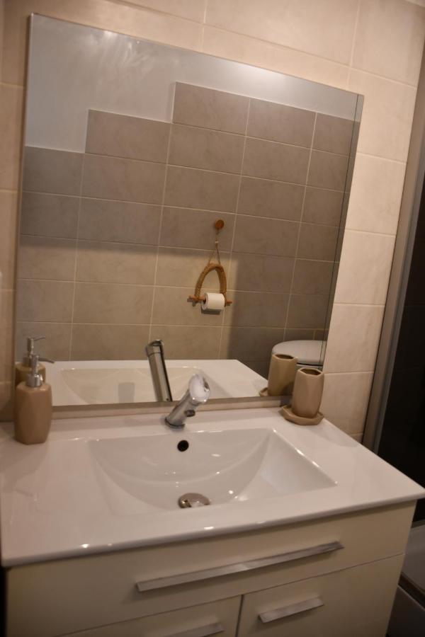 Le Patio H24,Cosy,Port,Plage,Wifi,Netflix Ла Сен-сюр-Мер Екстериор снимка